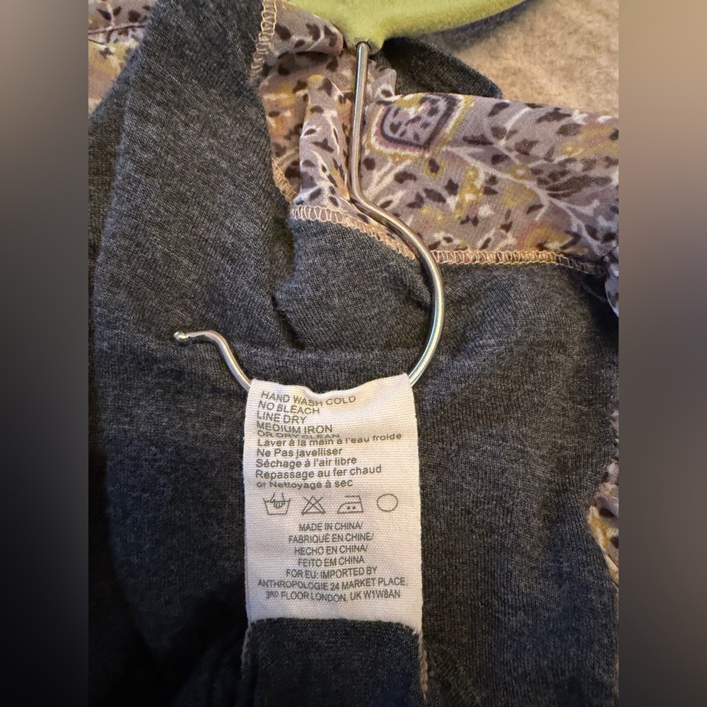 Anthropologie Timy Charcoal Top with Patterned Sleeves - Picture 12 of 12